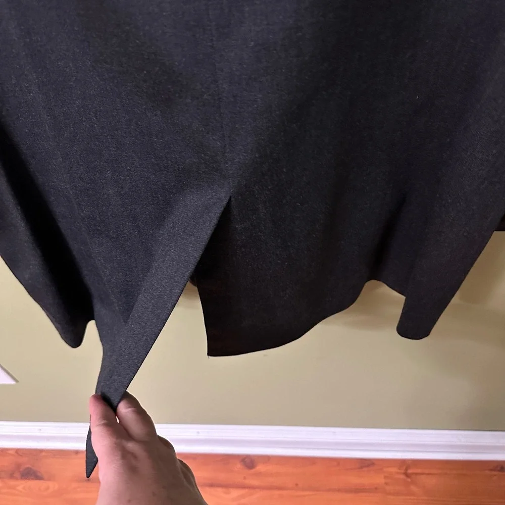 J. Crew Men's 44L‎ Charcoal Wool Lycra Sport Coat Blazer Made in Italy